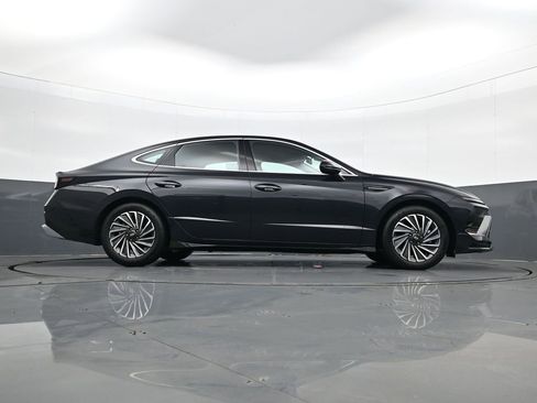 Certified 2025 Hyundai Sonata SEL image 24