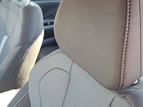 New 2025 Hyundai Elantra SE image 15