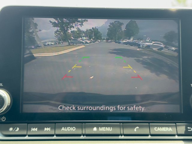 Used 2022 Nissan Rogue SV FWD image 22