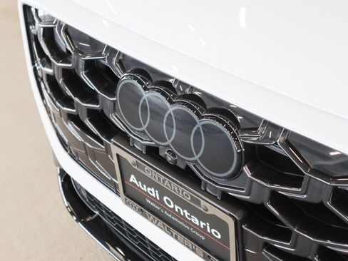 New 2026 Audi Q3 quattro 2.0T AWD/4WD image 32