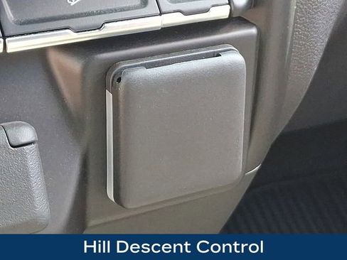 Used 2026 Chevrolet Silverado 1500 Custom Trail Boss AWD/4WD image 18