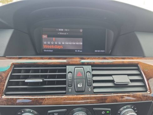 Used 2008 BMW 535xi Sedan AWD/4WD image 11