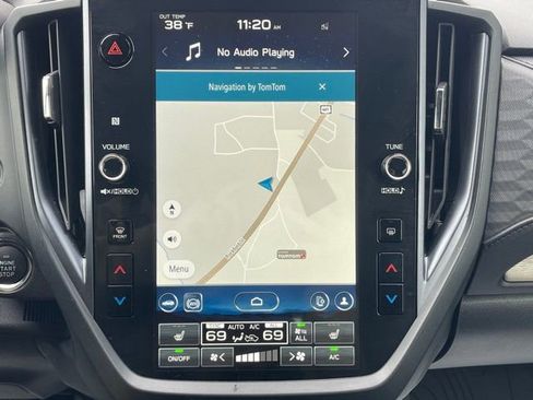 Certified 2025 Subaru Forester Limited image 11