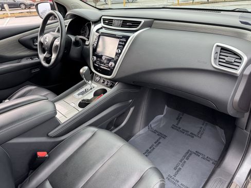 Certified 2017 Nissan Murano Platinum w/ Platinum Technology Package image 40