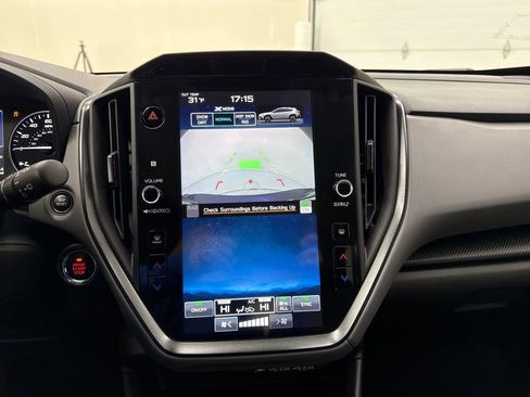 Used 2024 Subaru Crosstrek 2.5i Limited image 18