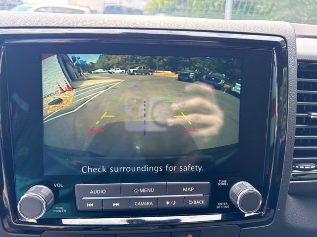 Used 2024 Nissan Frontier PRO-4X w/ Technology Package AWD/4WD image 26