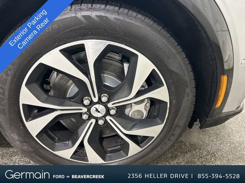 Used 2021 Ford Mustang Mach-E Premium image 9