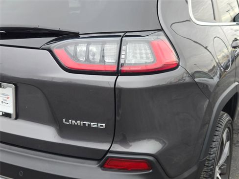 Used 2022 Jeep Cherokee Limited w/ Elite Package image 13