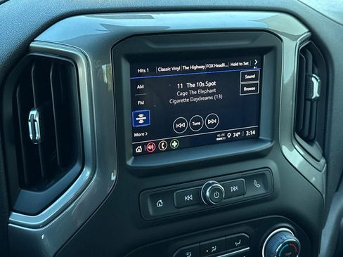 New 2026 Chevrolet Silverado 1500 Custom Trail Boss w/ Dark Appearance Package image 17