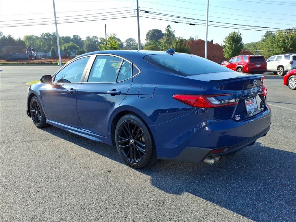 Used 2025 Toyota Camry SE FWD image 12