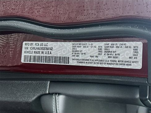 New 2025 Jeep Grand Cherokee Altitude image 18