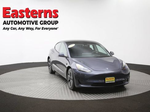 Used 2023 Tesla Model 3 Standard Range RWD image 46