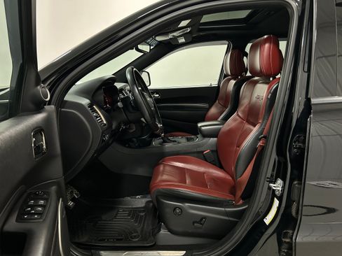 Used 2019 Dodge Durango SRT w/ Technology Group AWD/4WD image 4