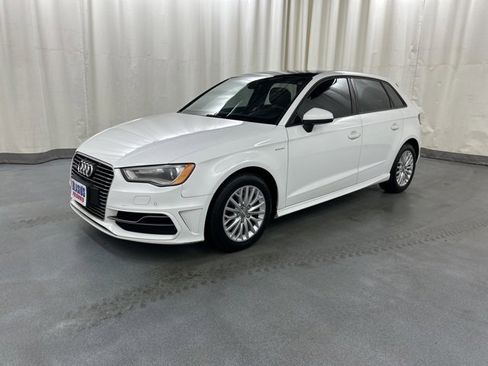 Used 2016 Audi A3 e-tron Premium w/ Audi MMI Navigation Plus image 2