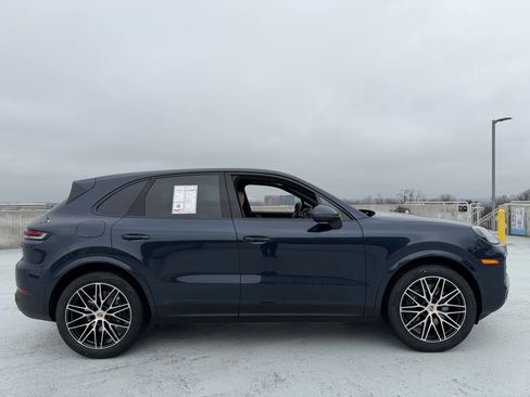 New 2026 Porsche Cayenne image 8