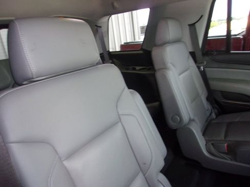 Used 2020 Chevrolet Tahoe LT image 29