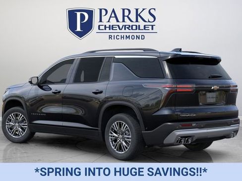 New 2026 Chevrolet Traverse LT image 3