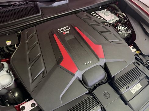 New 2026 Audi RS Q8 performance image 44