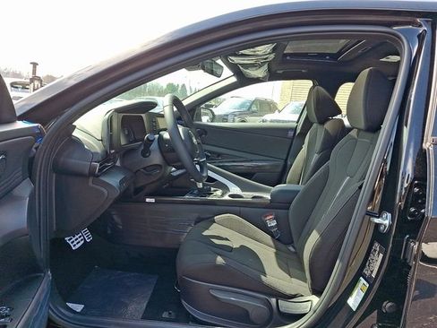 New 2026 Hyundai Elantra SEL Sport image 5