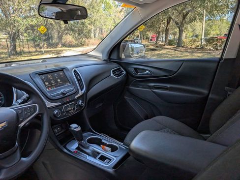 Used 2019 Chevrolet Equinox LT image 11