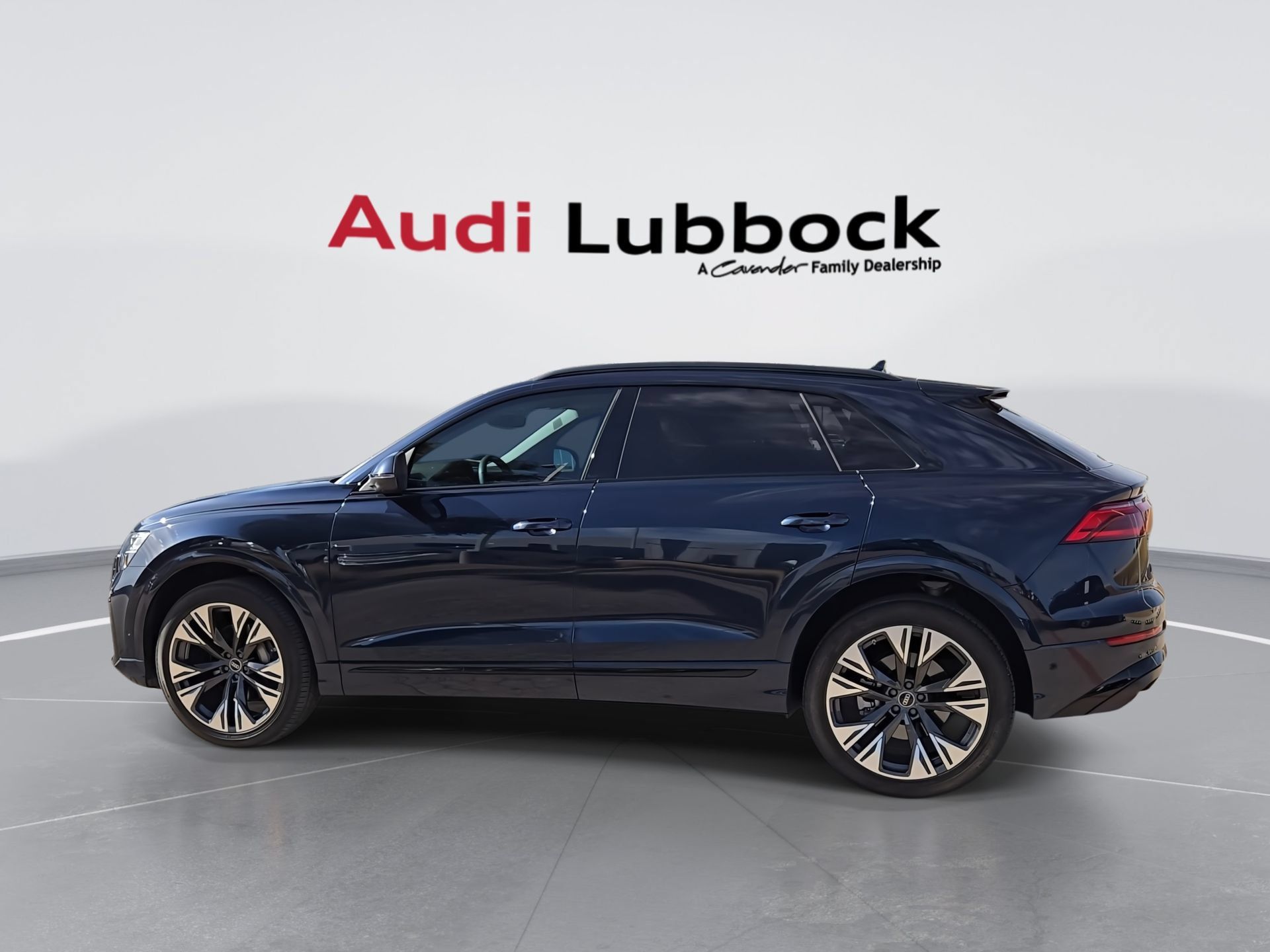 Used 2025 Audi Q8 Premium Plus w/ Premium Plus Package AWD/4WD image 6