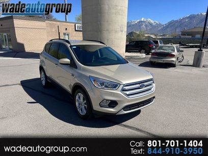 Used 2017 Ford Escape SE w/ Equipment Group 201A