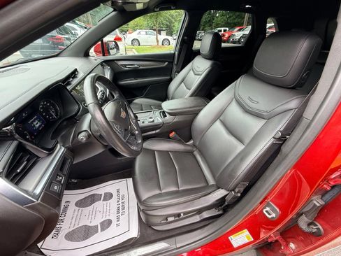 Used 2022 Cadillac XT5 Luxury AWD/4WD image 26