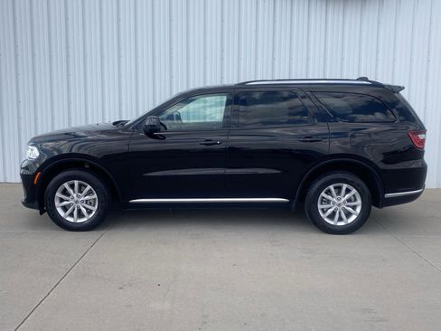 Used 2022 Dodge Durango SXT AWD/4WD image 7
