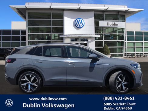 Used 2023 Volkswagen ID.4 Pro S RWD image 3