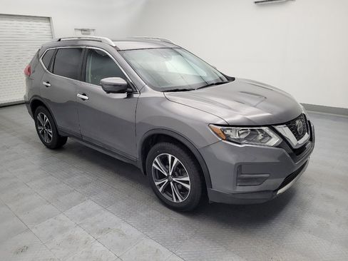 Used 2019 Nissan Rogue SV w/ Premium Package AWD/4WD image 11