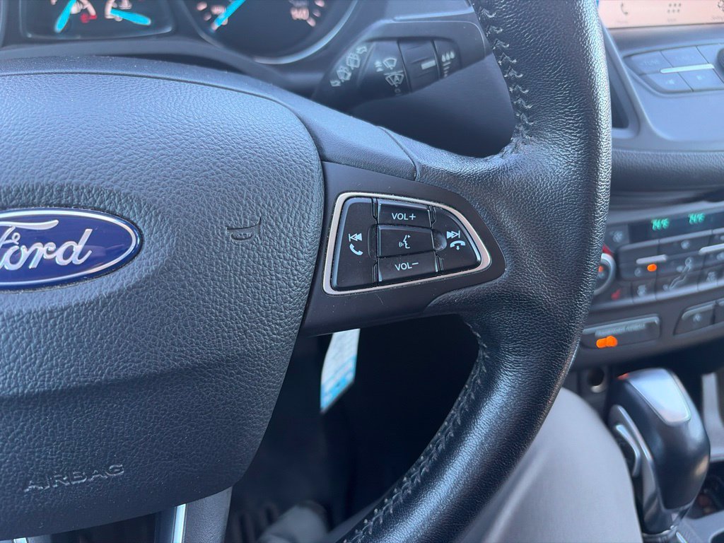 Used 2018 Ford Escape SEL w/ Ford Safe & Smart Package AWD/4WD image 11