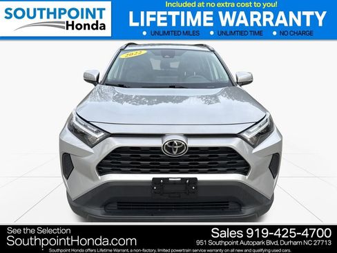 Used 2022 Toyota RAV4 XLE image 2