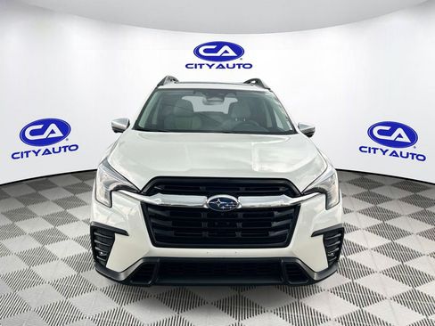 Used 2023 Subaru Ascent Limited w/ Technology Package AWD/4WD image 10