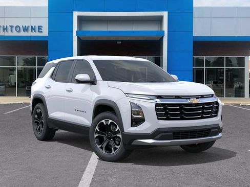 New 2027 Chevrolet Equinox LT w/ Safety and Technology Package FWD image 7