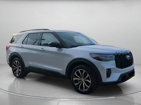 New 2026 Ford Explorer ST-Line image 38