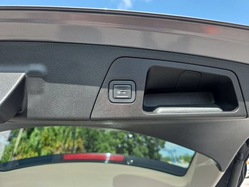 Used 2019 Buick Envision Premium w/ Driver Confidence Package AWD/4WD image 42