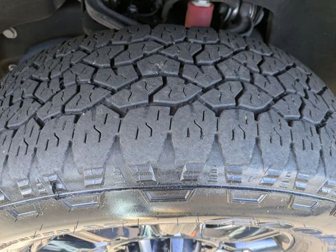 Used 2024 GMC Sierra 2500 AT4 w/ AT4 Premium Plus Package image 10