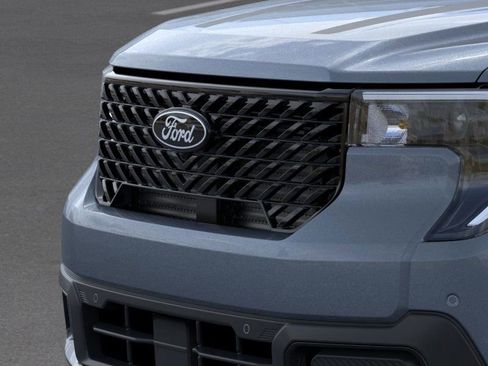 New 2025 Ford Maverick Lariat w/ Black Appearance Package image 18