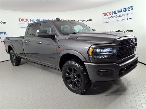 Used 2022 RAM 3500 Limited image 3