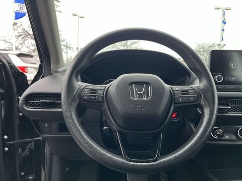 Used 2023 Honda HR-V LX image 13