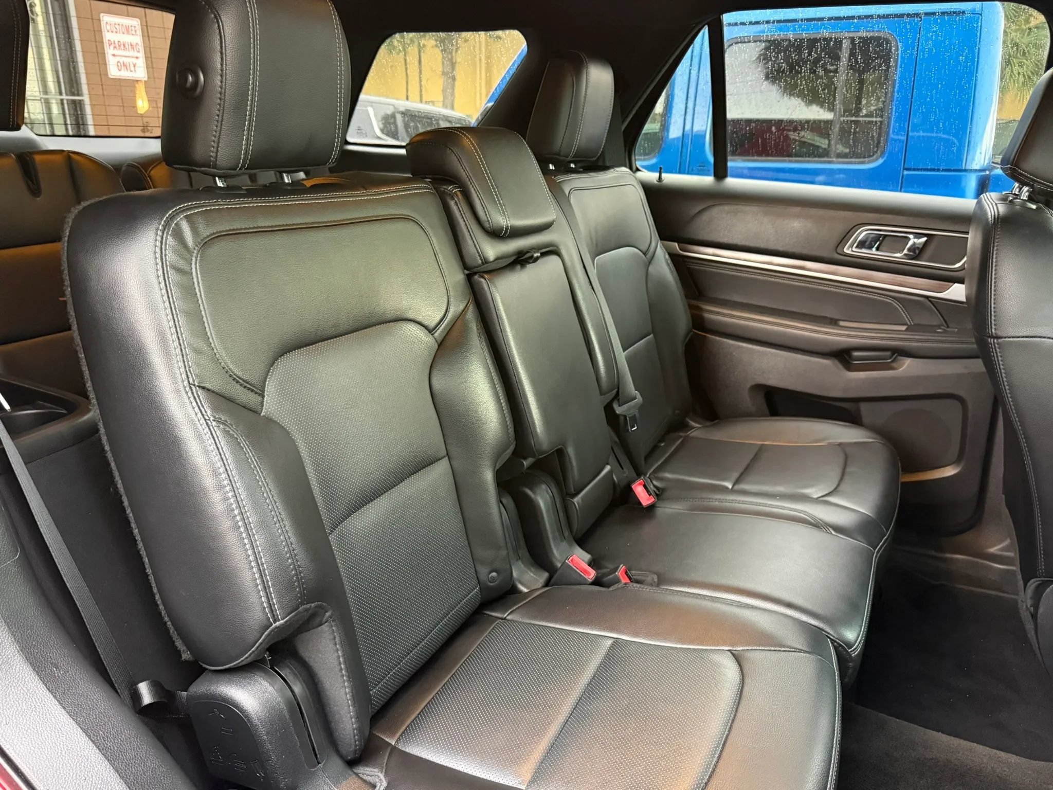 Used 2017 Ford Explorer Limited FWD image 16
