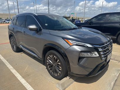 Used 2024 Nissan Rogue Platinum