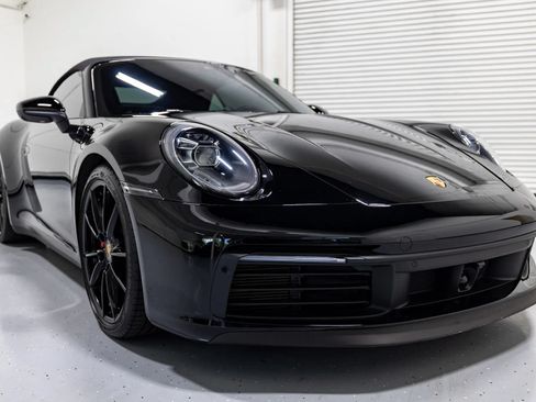 Used 2020 Porsche 911 Carrera S RWD image 69