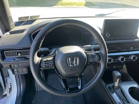 Used 2024 Honda Civic Sport image 22