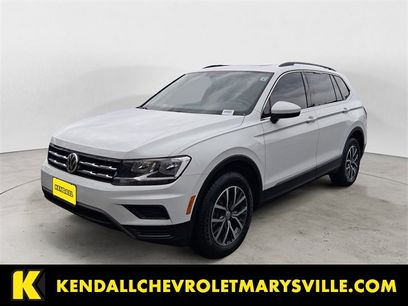 Used 2020 Volkswagen Tiguan SE w/ Panoramic Sunroof Package