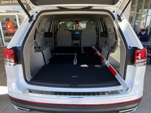 New 2026 Volkswagen Atlas SE AWD/4WD image 16