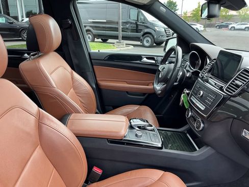 Used 2018 Mercedes-Benz GLE 43 AMG 4MATIC image 17