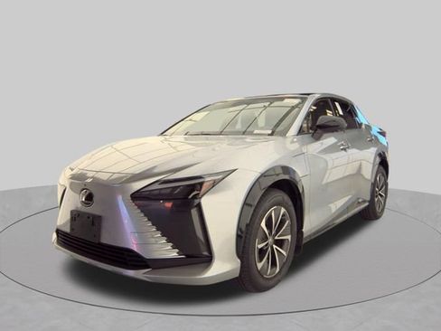 Used 2024 Lexus RZ 450e Premium w/ Accessory Package (Z1) AWD/4WD image 3