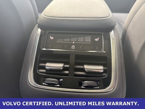Certified 2025 Volvo XC90 B6 Plus image 16