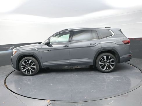 New 2026 Volkswagen Atlas SEL Premium R-Line AWD/4WD image 6